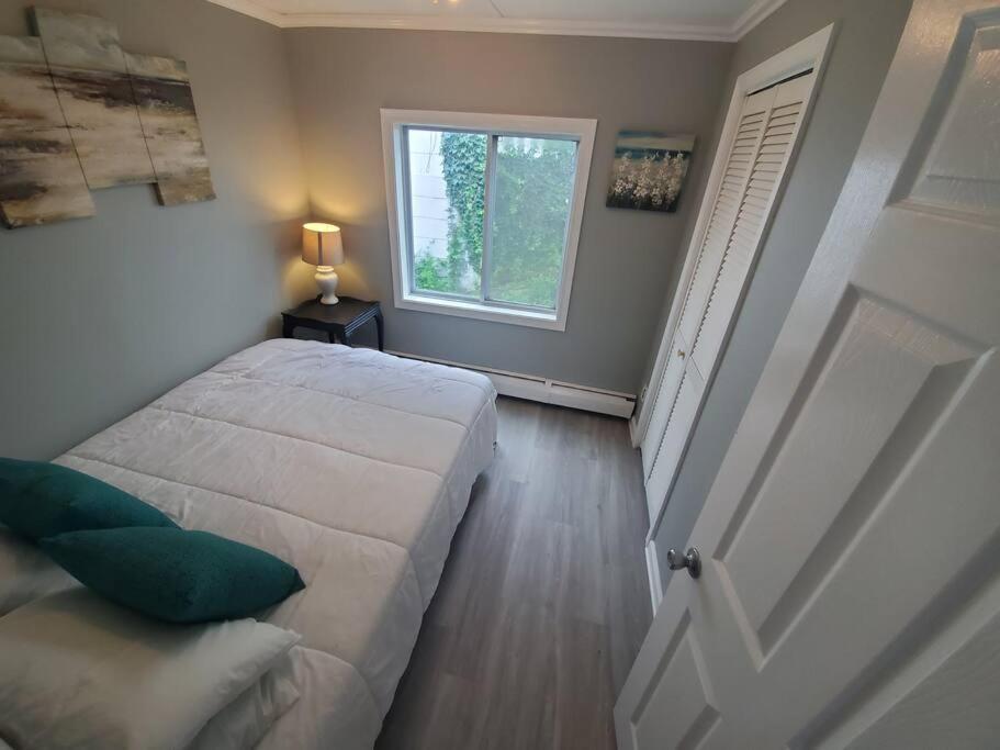 Beachy Bay Breeze Bungalow 2Br With Parking And Close To Many Amenities. West Haven Esterno foto